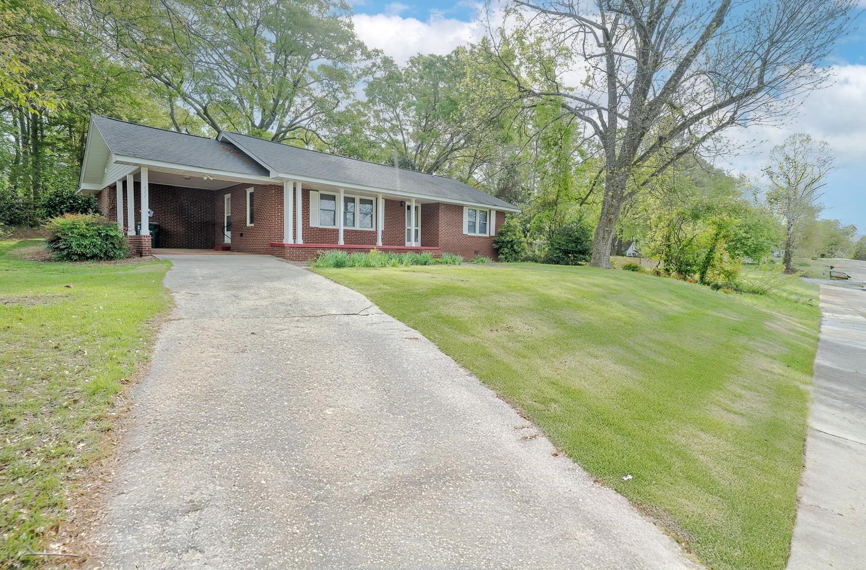 411 Garvin Street Property Photo