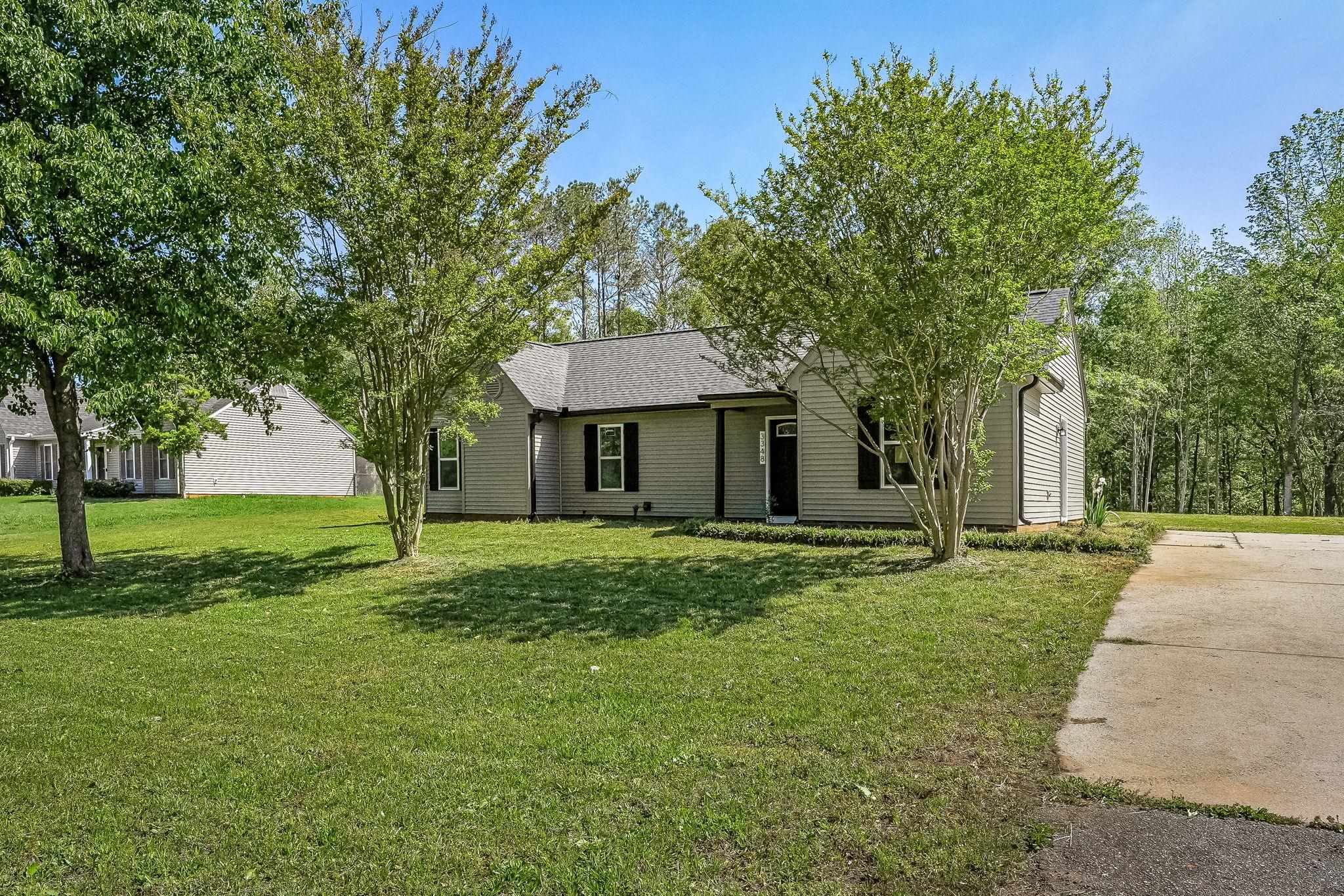 3348 Centerville Road Property Photo