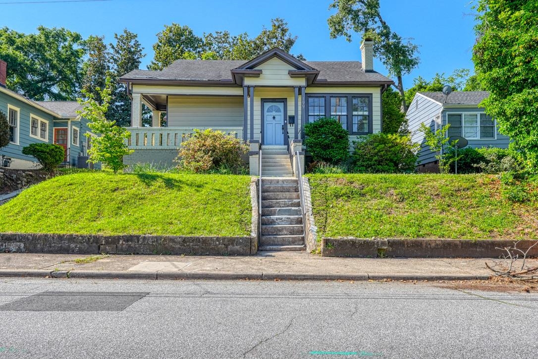 199 Brookwood Terrace Property Photo 1