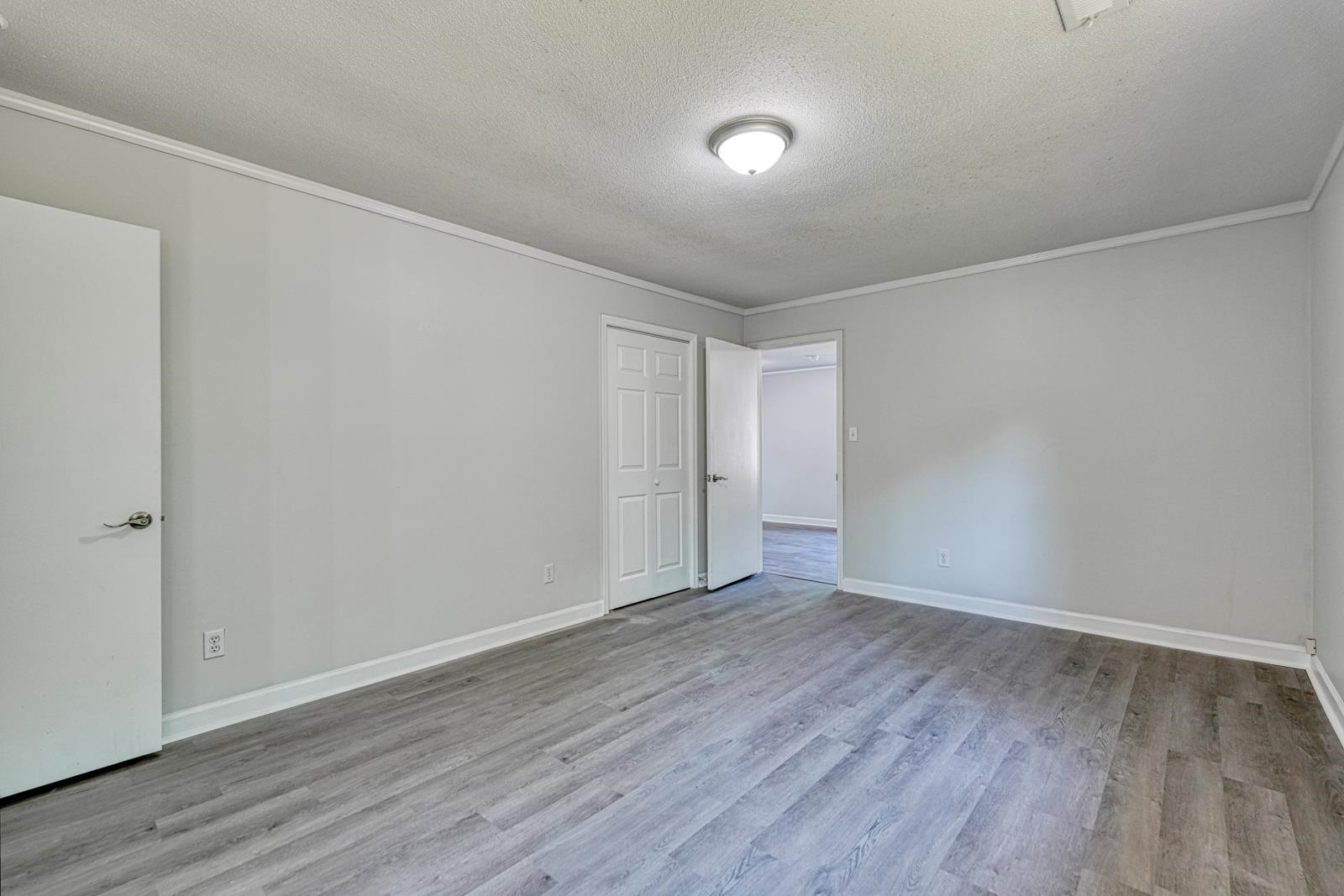 1004 Blanton Place Property Photo 21