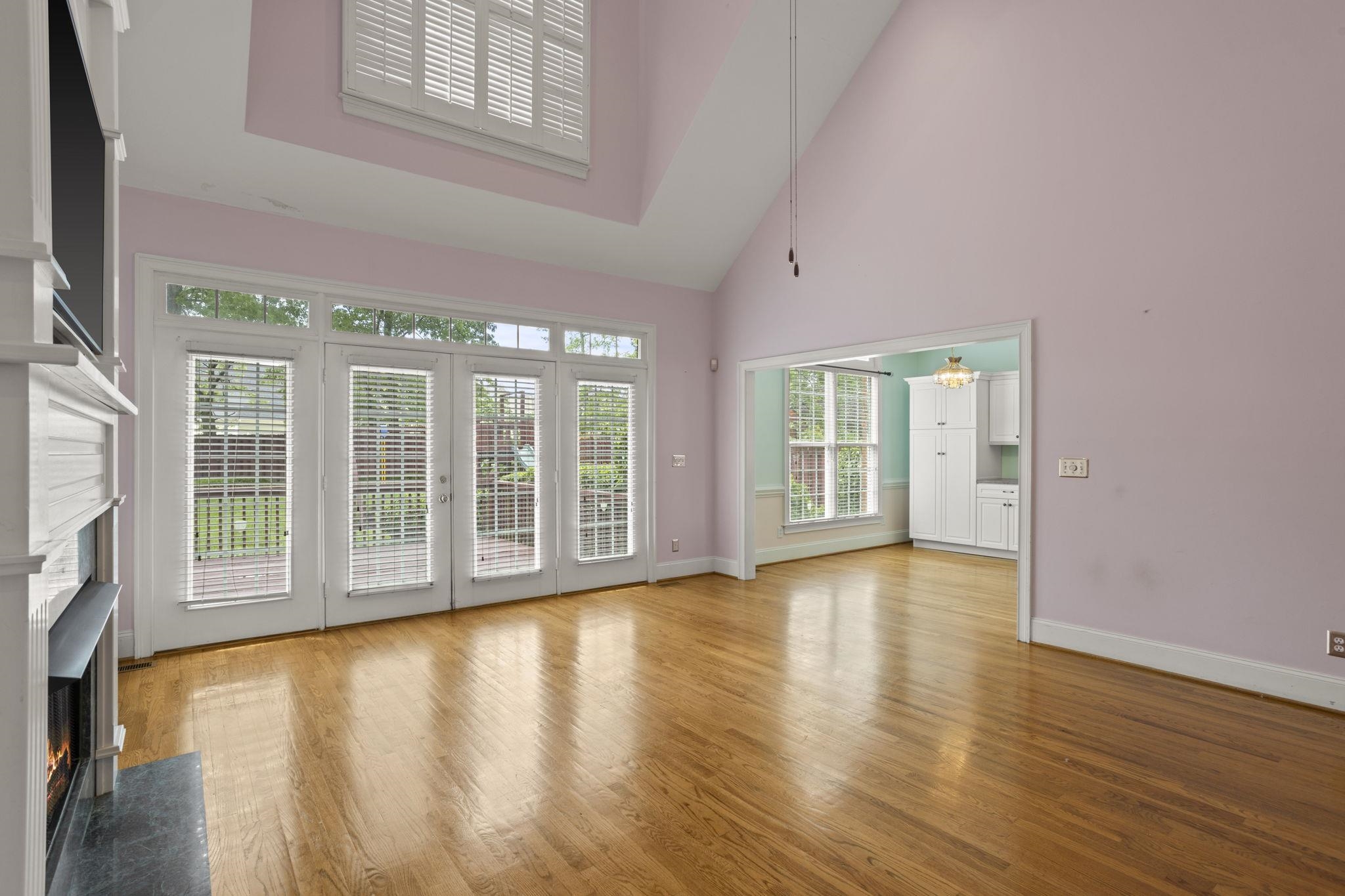 651 Sterling Drive Property Photo 9