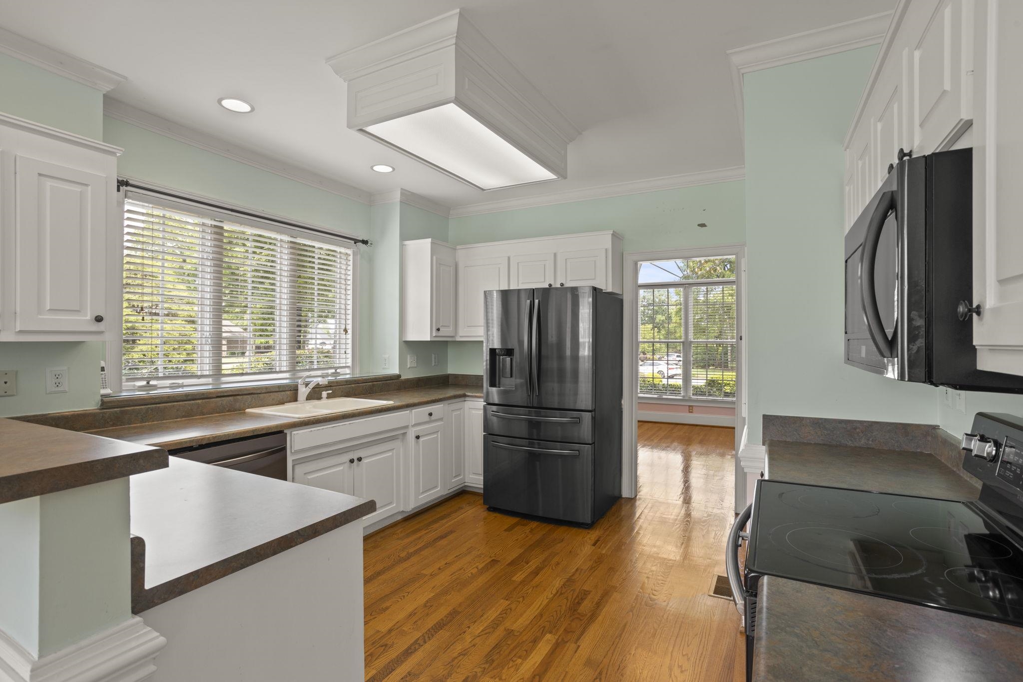 651 Sterling Drive Property Photo 12