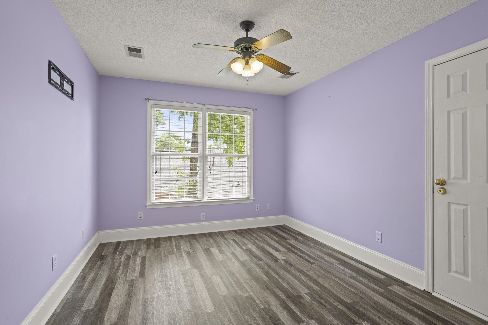 651 Sterling Drive Property Photo 23
