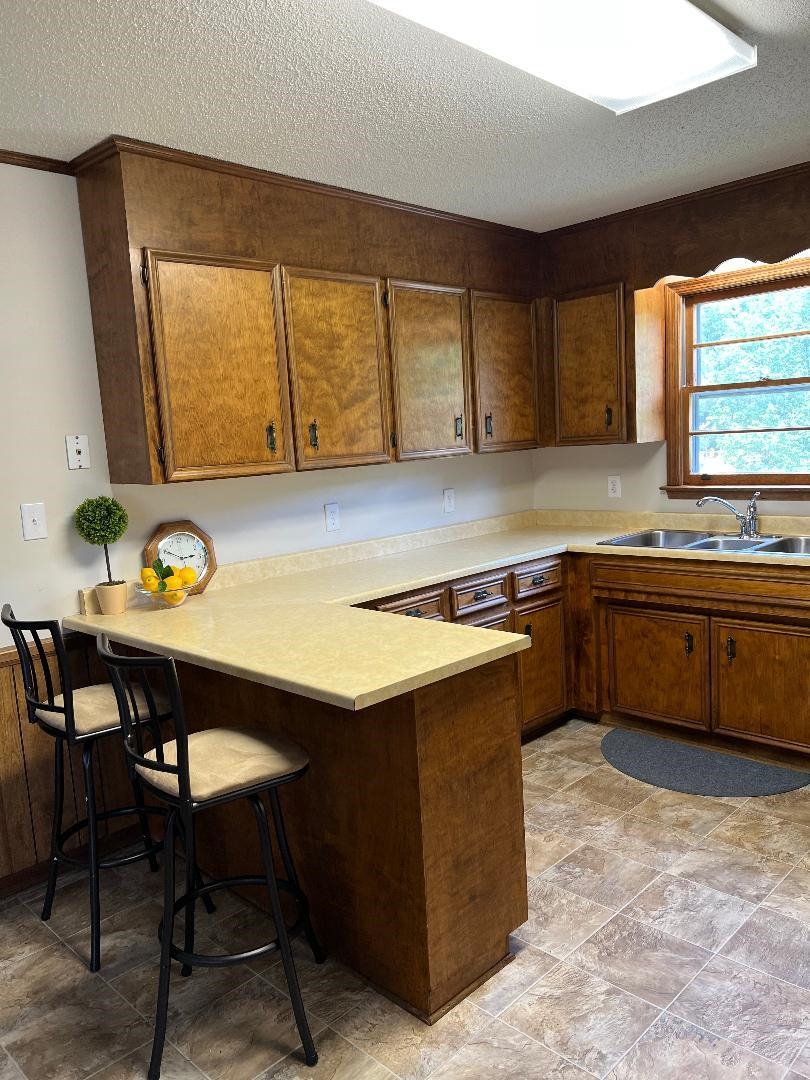 3013 Country Club Road Property Photo 8
