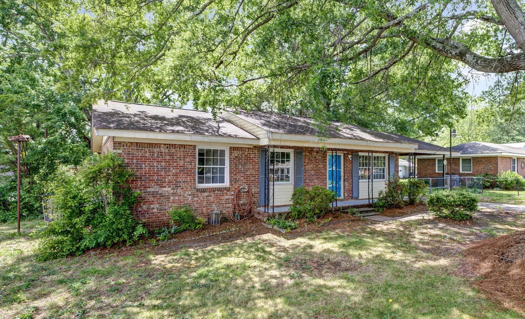 111 Linville Drive Property Photo 1