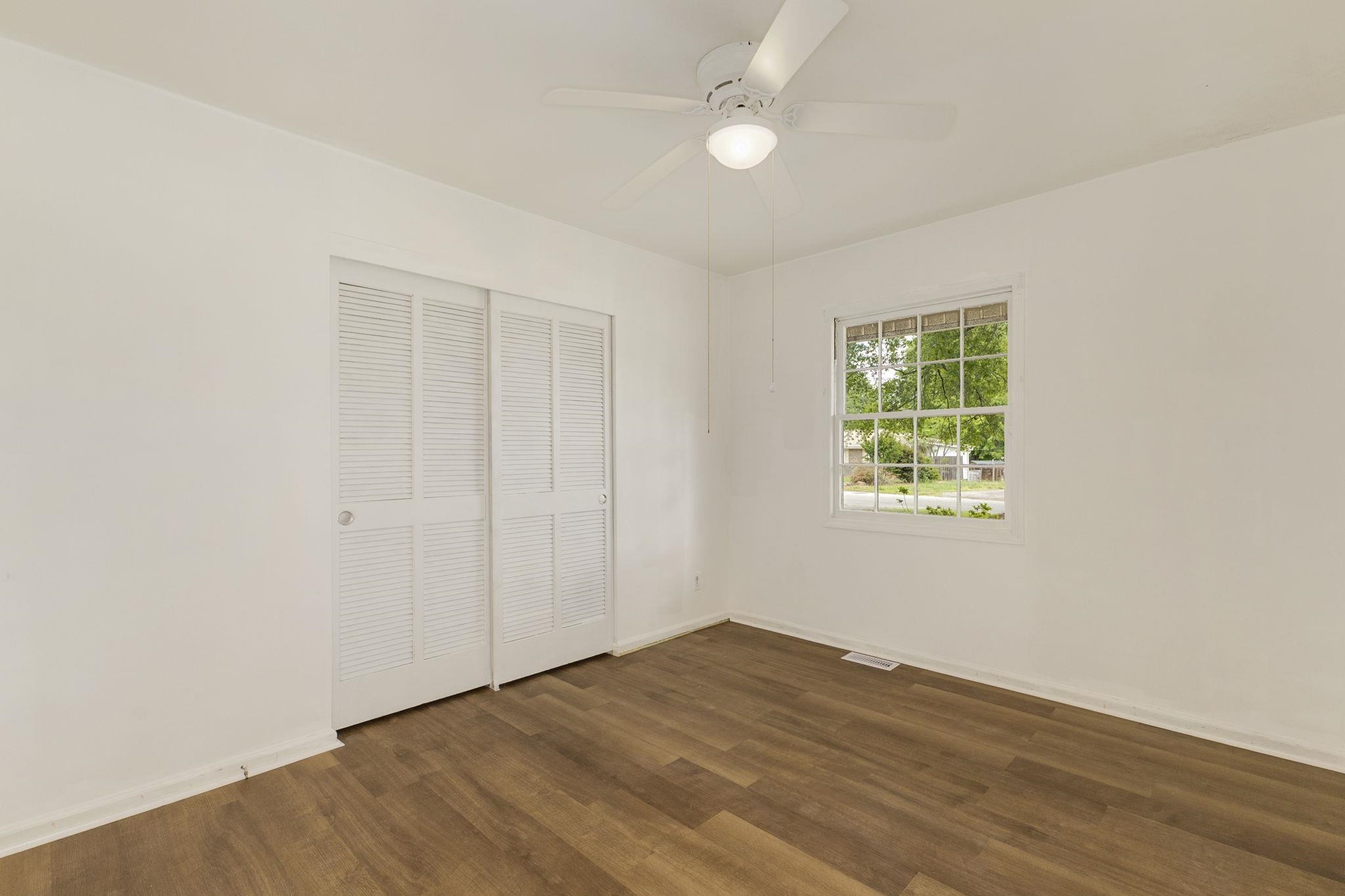 111 Linville Drive Property Photo 16