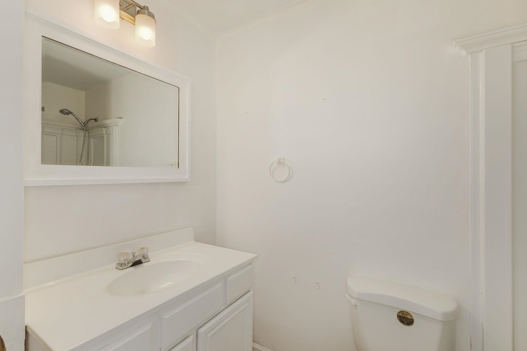 111 Linville Drive Property Photo 17
