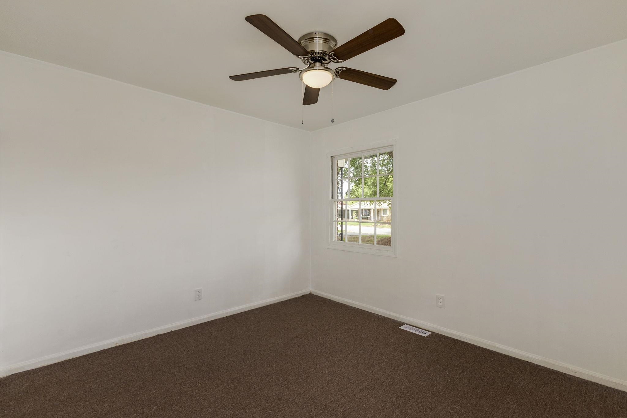 111 Linville Drive Property Photo 20