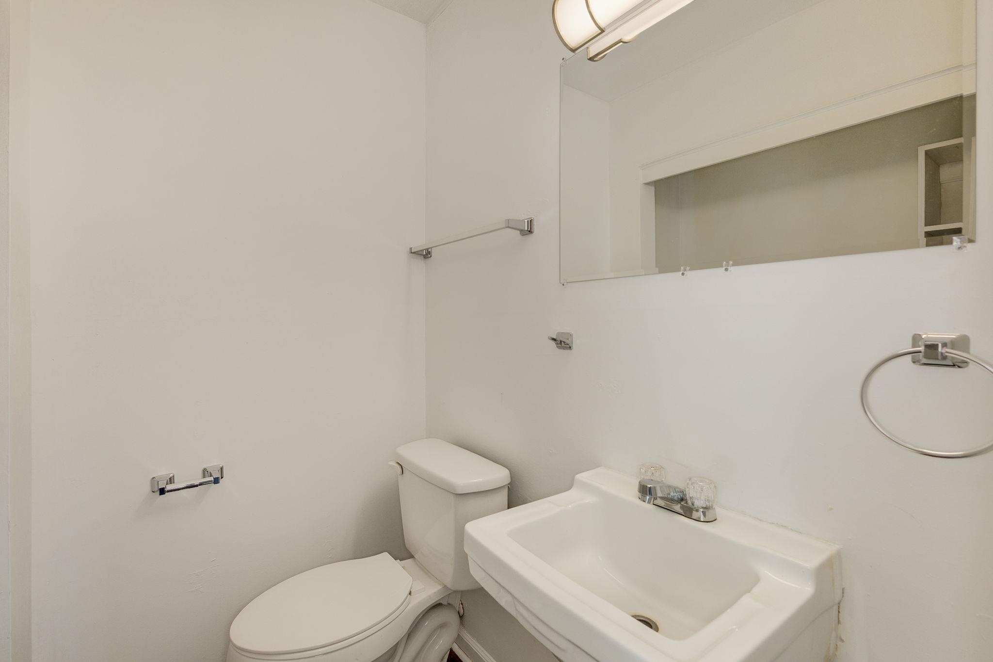 111 Linville Drive Property Photo 25