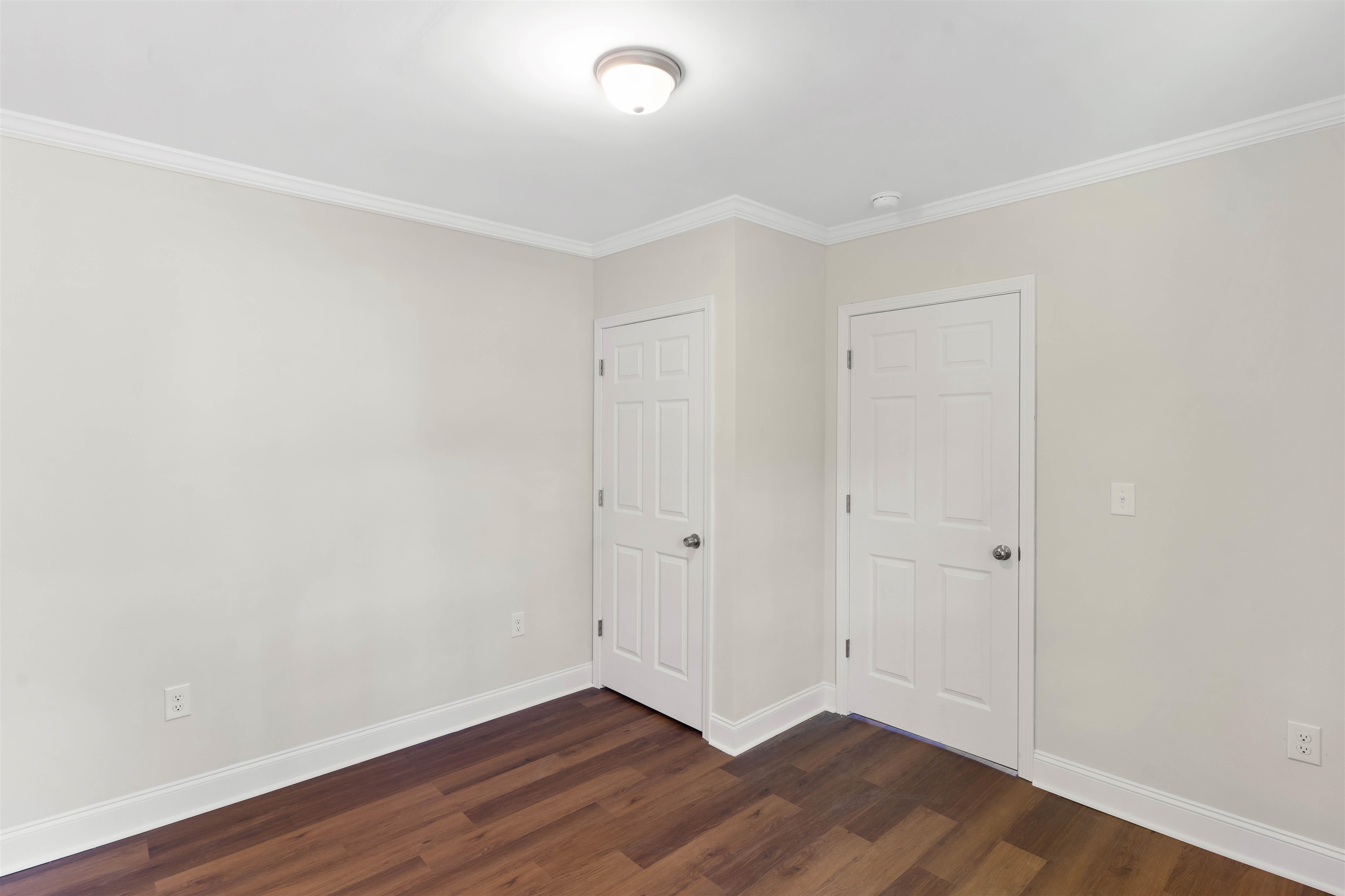 128 Owens Street Property Photo 10