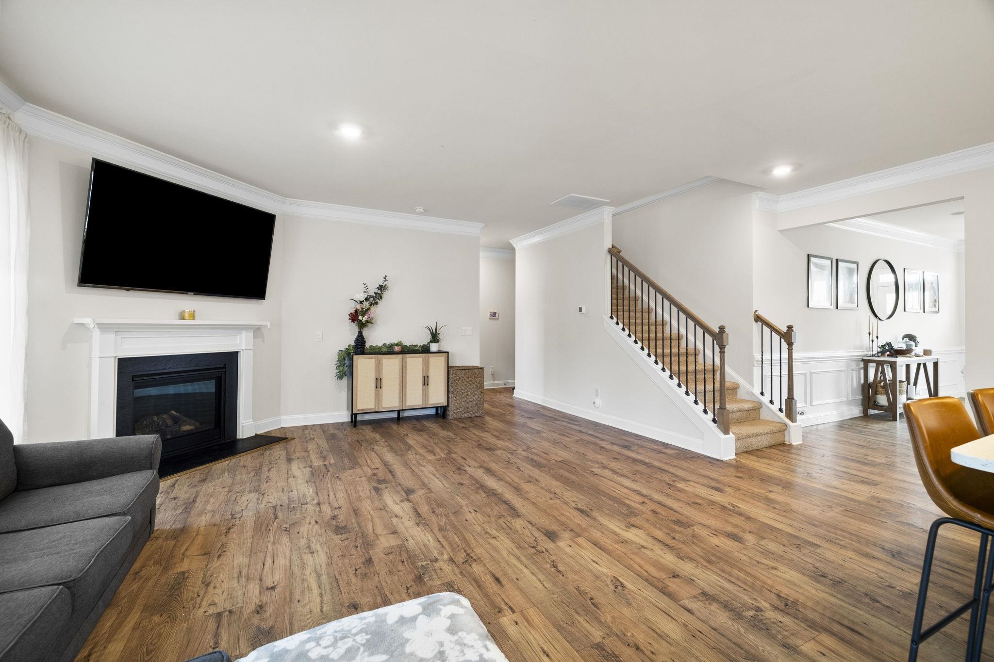 453 Pine Nut Way Property Photo 11