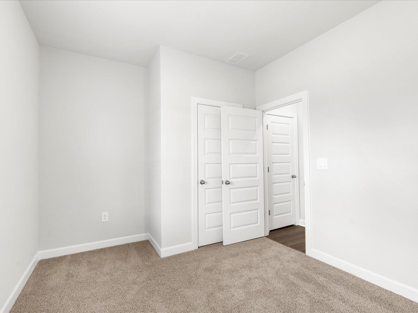 709 Whitebark Drive Property Photo 12