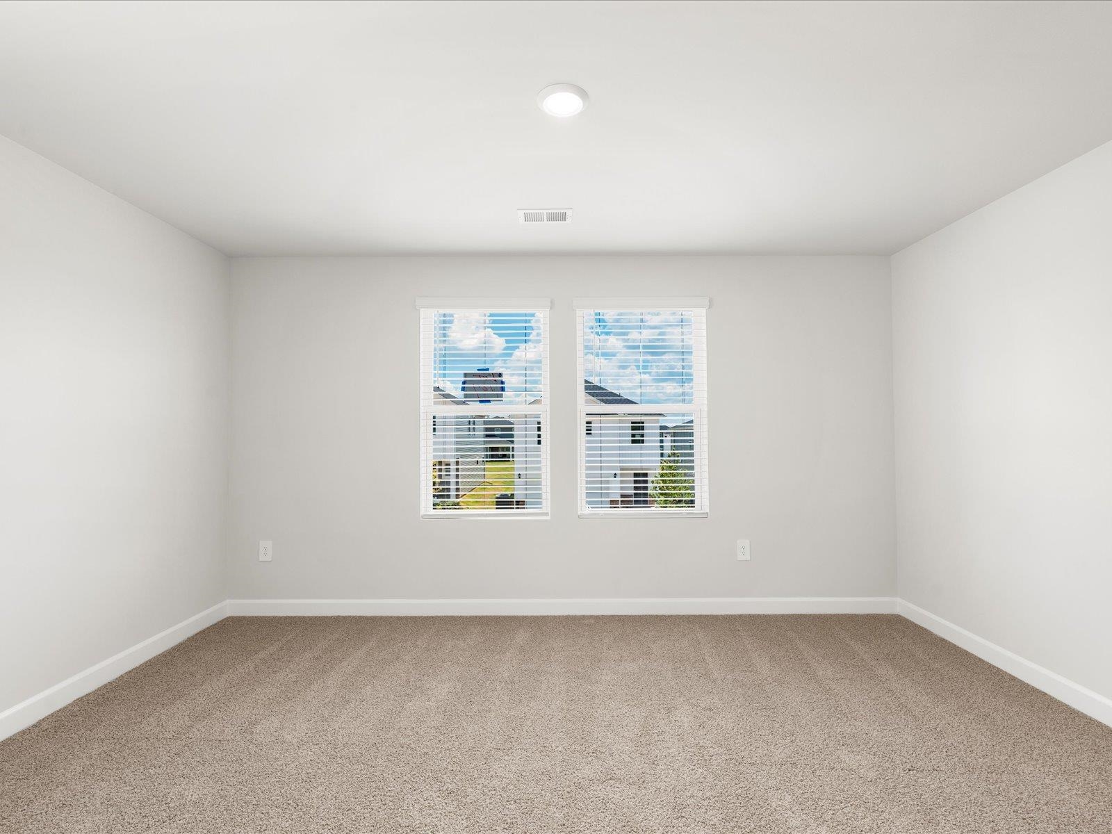 709 Whitebark Drive Property Photo 15
