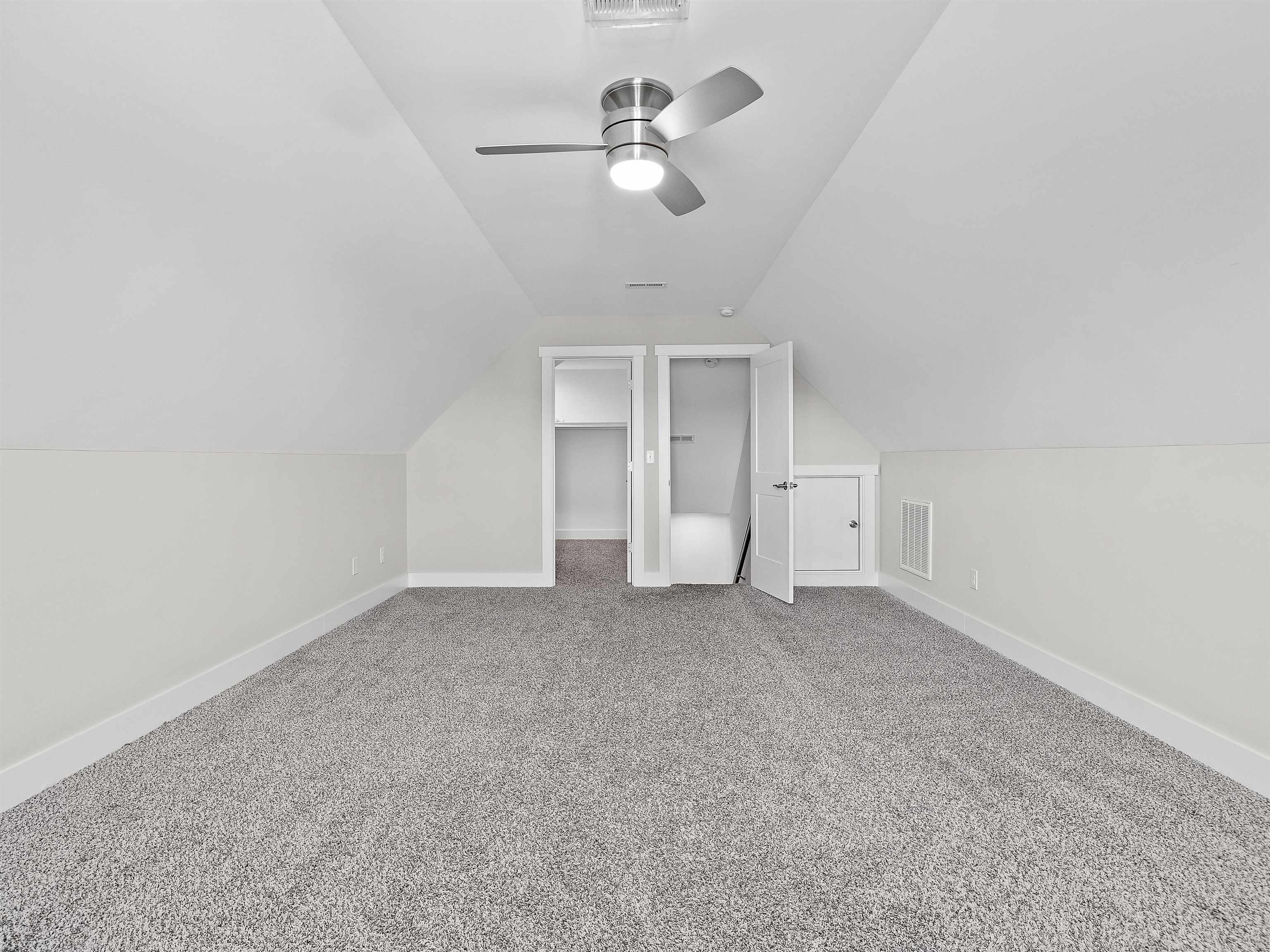 433 Josie Way Property Photo 31