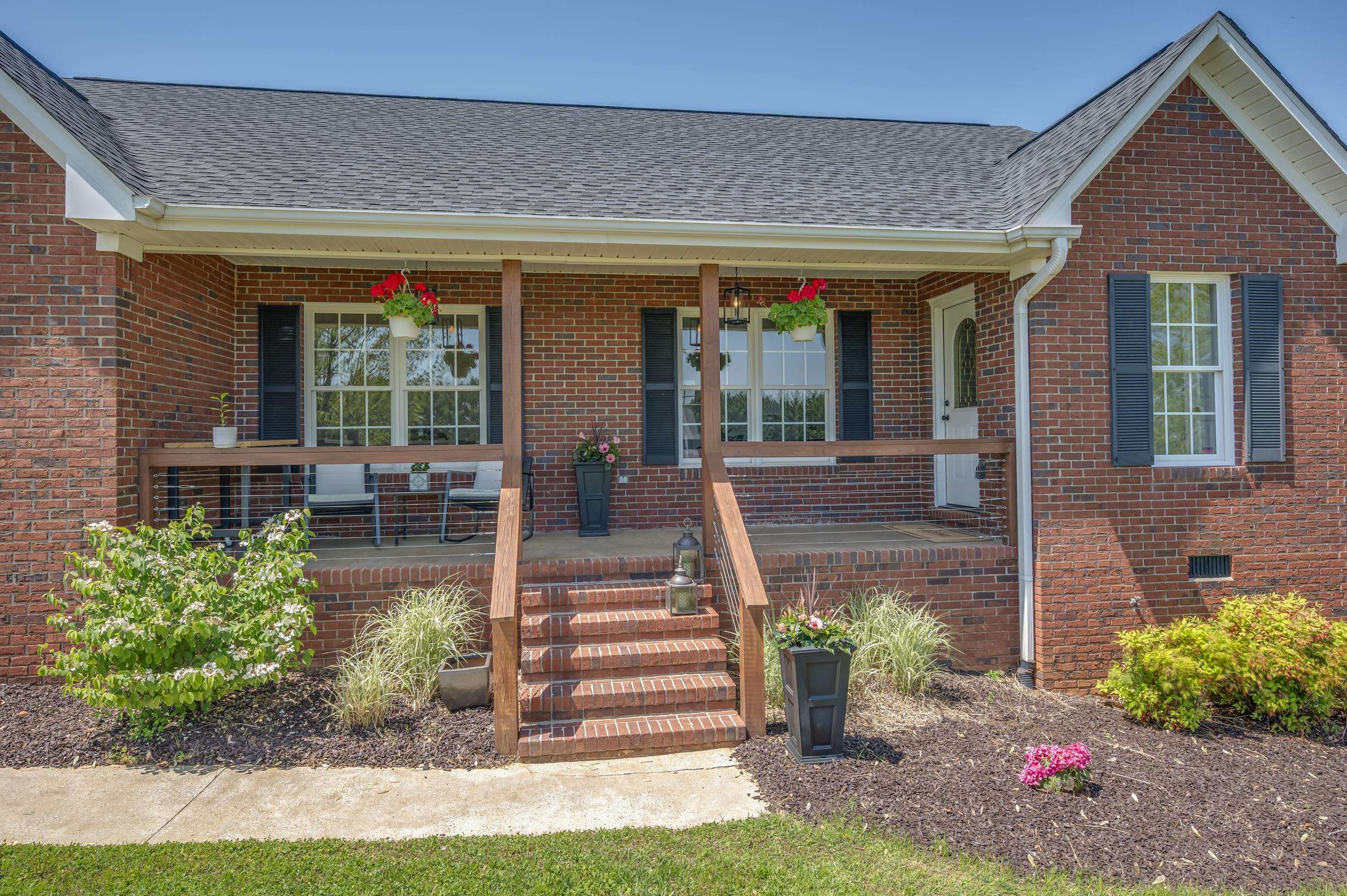 209 N Cassidy Way