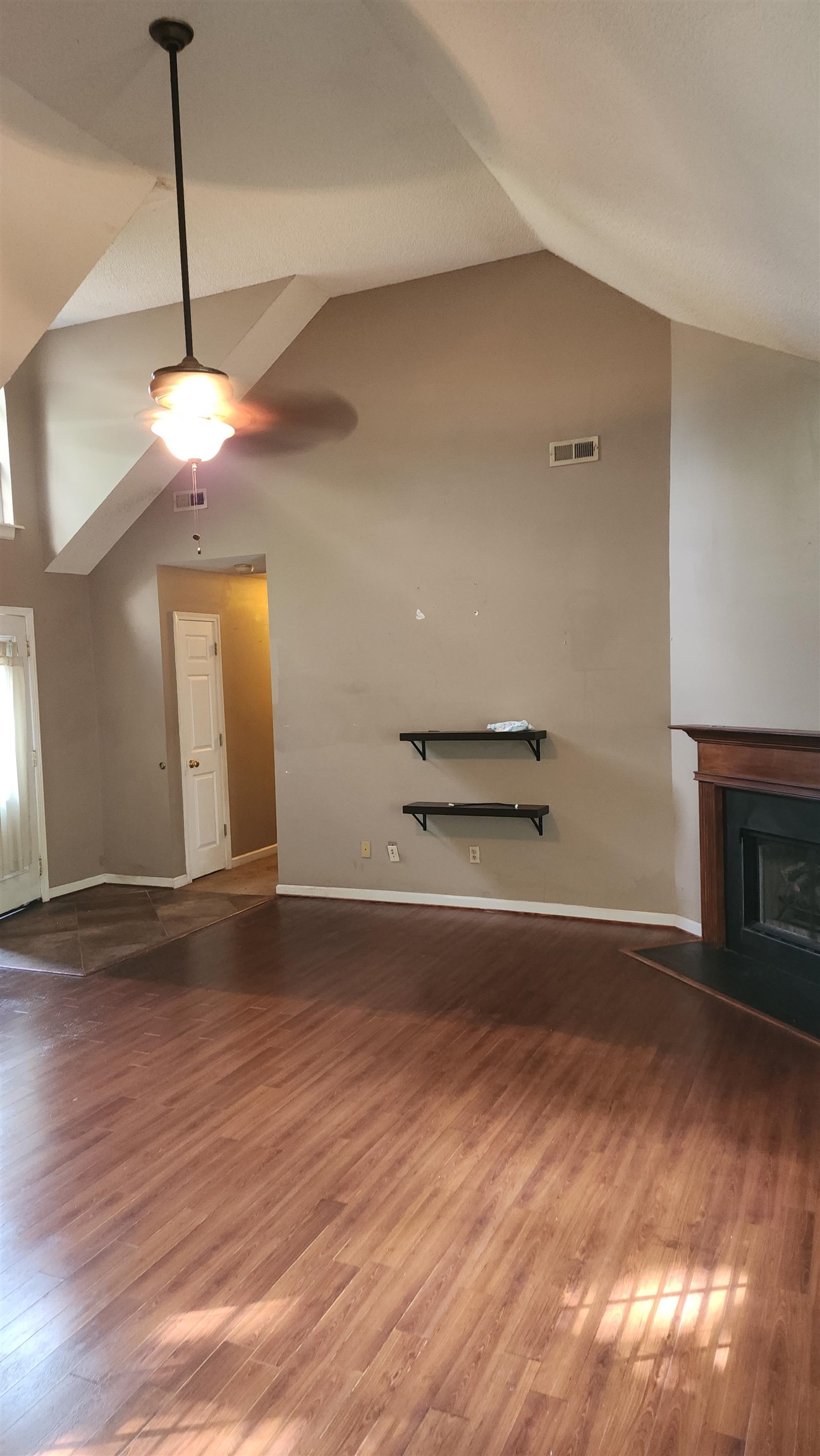 309 Worthington Circle Property Photo 7