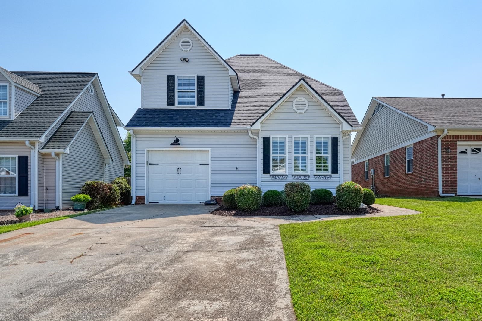 15 Arbours West Lane Property Photo 1