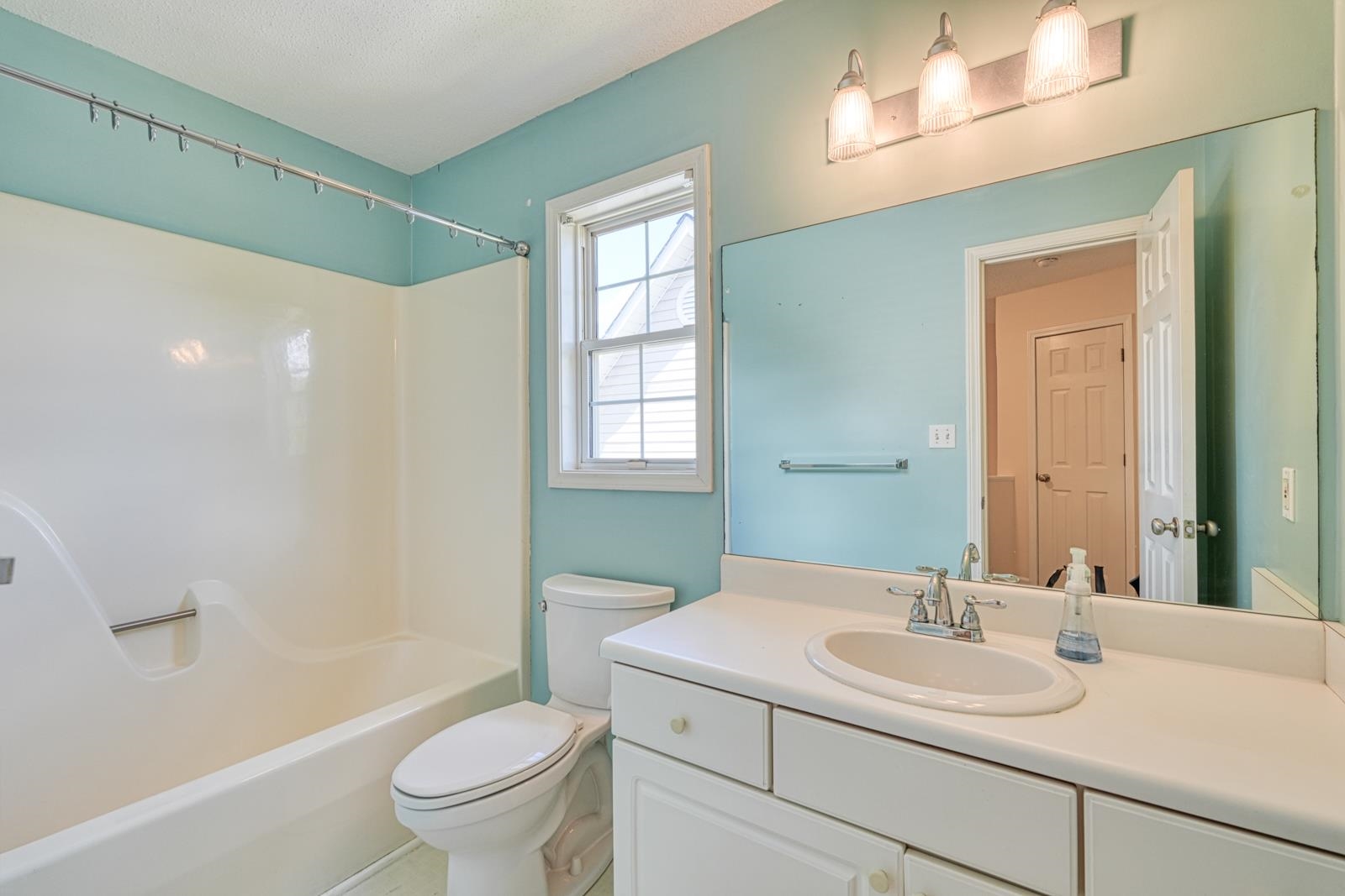 15 Arbours West Lane Property Photo 27