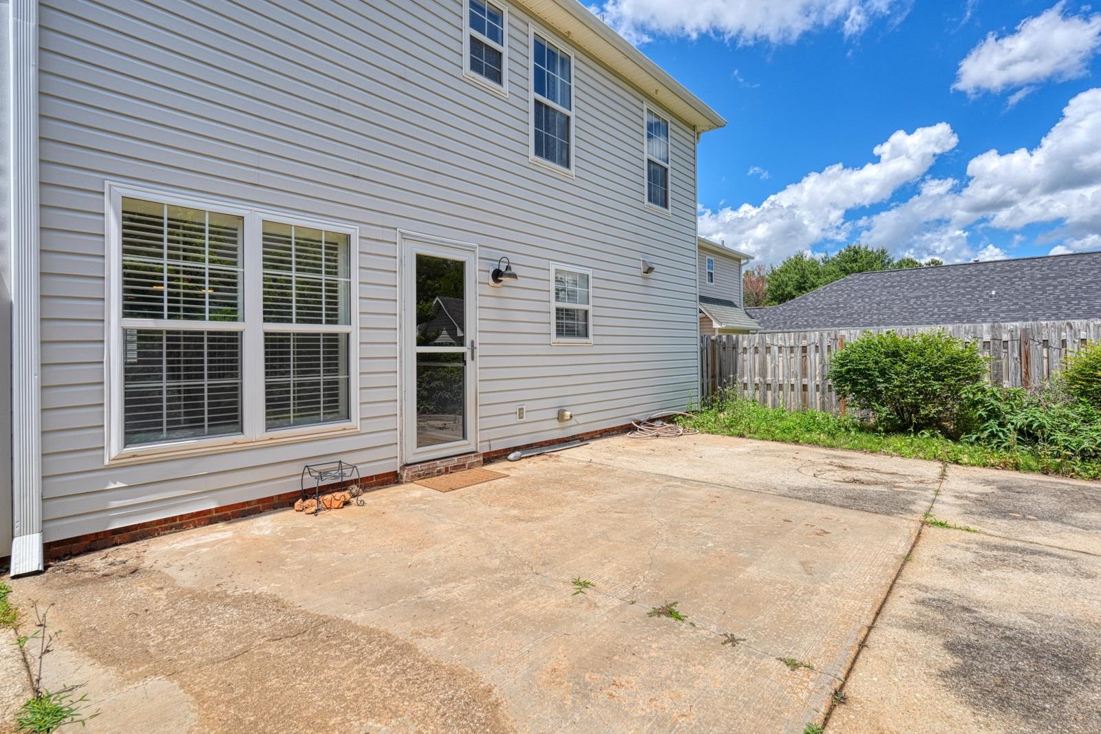 15 Arbours West Lane Property Photo 31