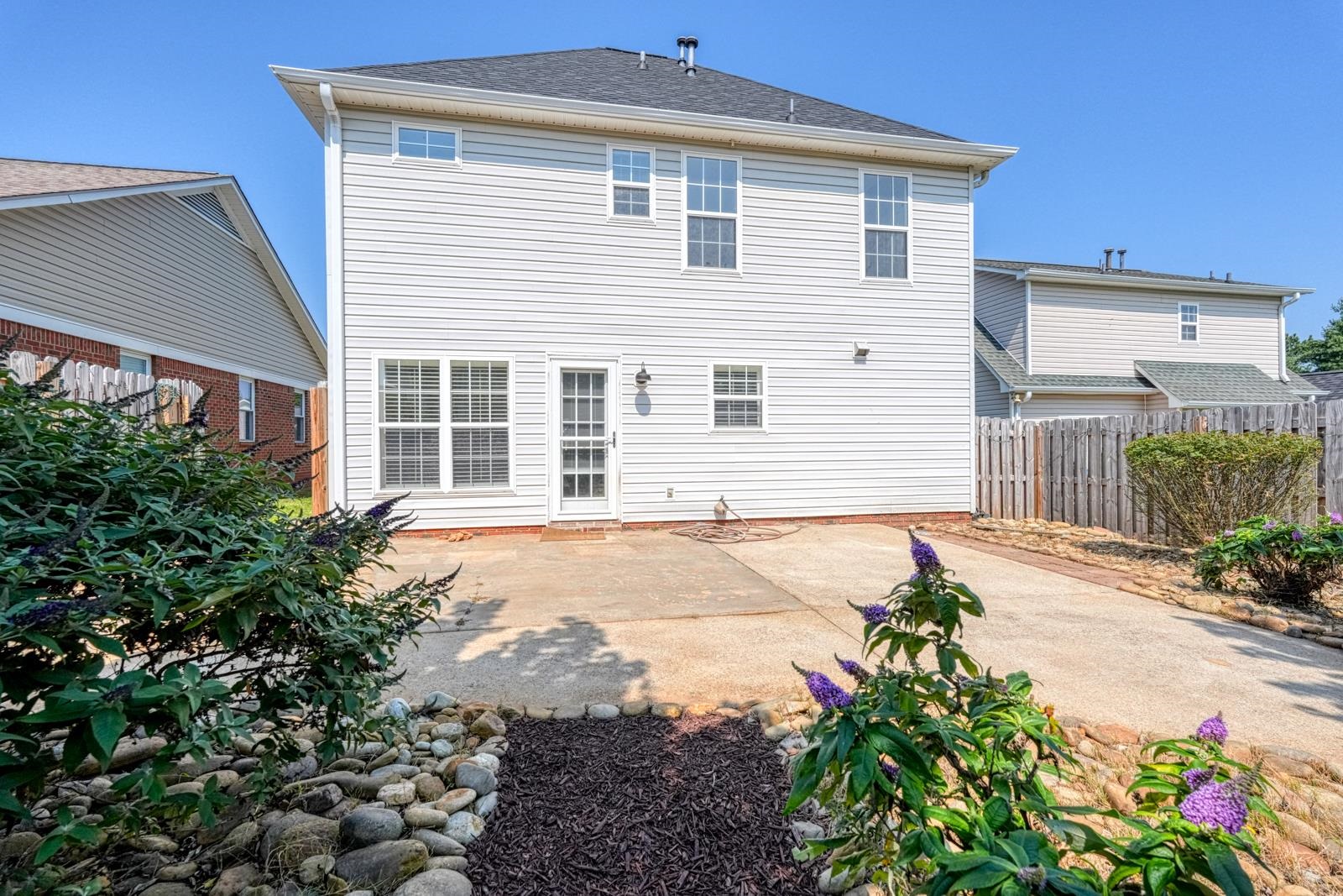 15 Arbours West Lane Property Photo 32