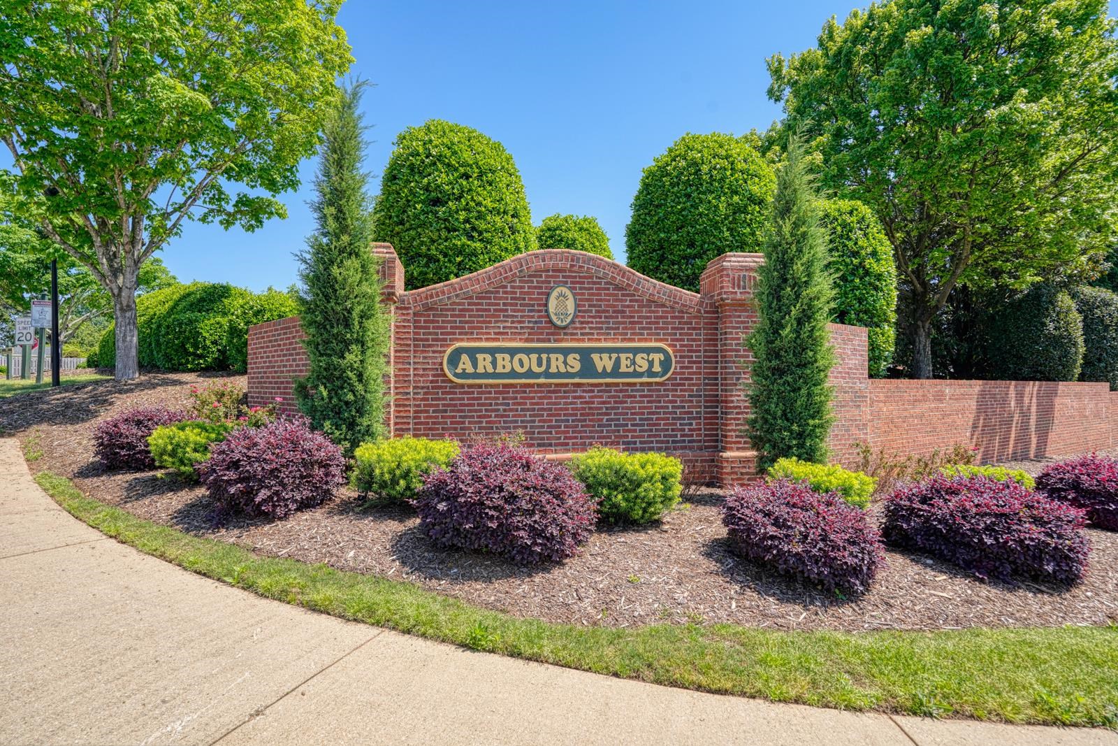 15 Arbours West Lane Property Photo 38