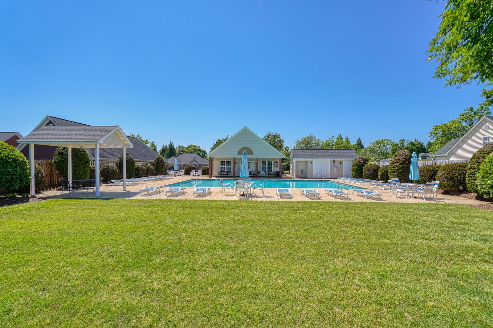 15 Arbours West Lane Property Photo 40