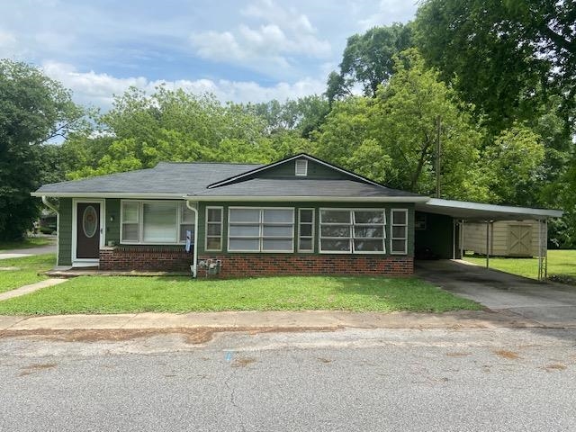 1001 S Johnson Street Property Photo 1