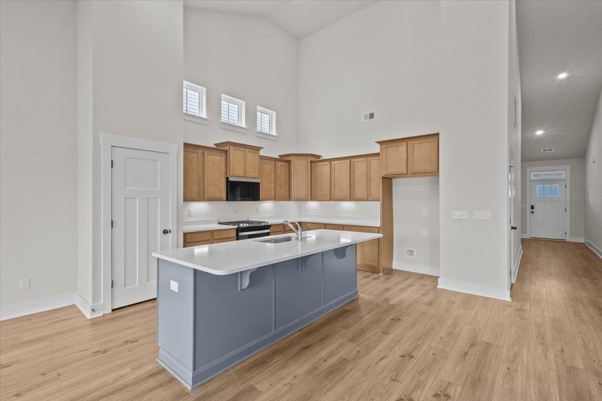 12050 Mahogany Circle Property Photo 8
