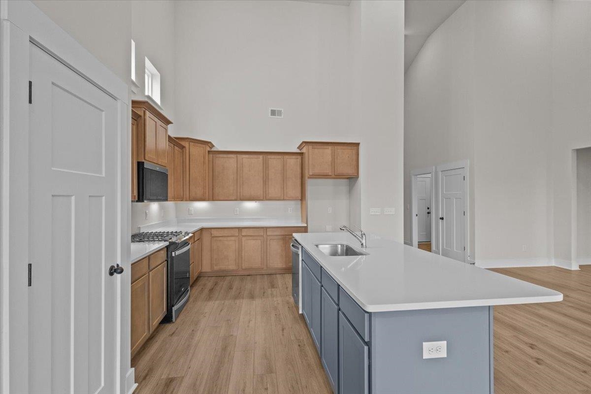 12050 Mahogany Circle Property Photo 9