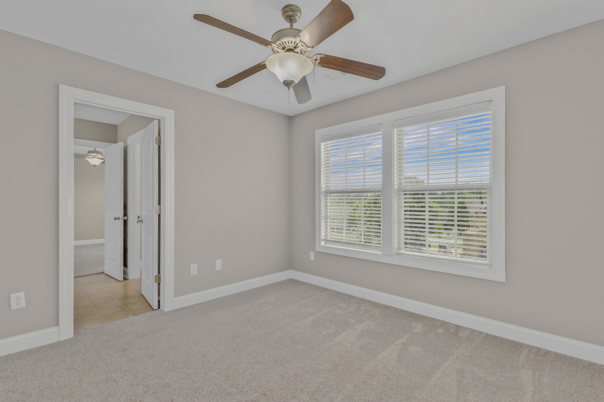 205 Wicker Park Avenue Property Photo 24
