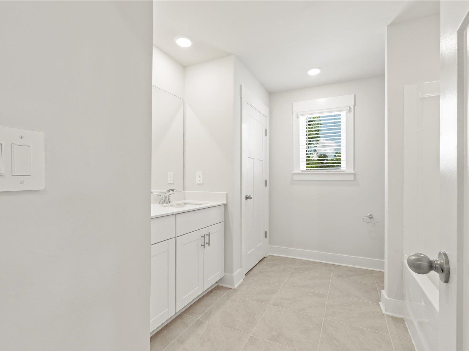 763 Burghley Circle Property Photo 25