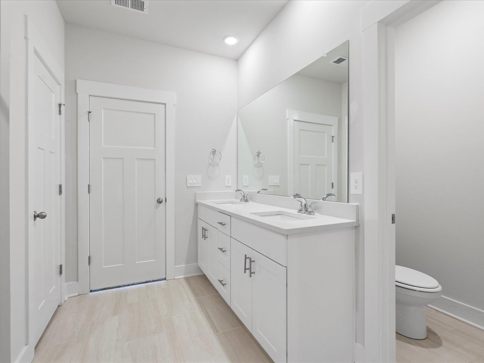 775 Burghley Circle Property Photo 24