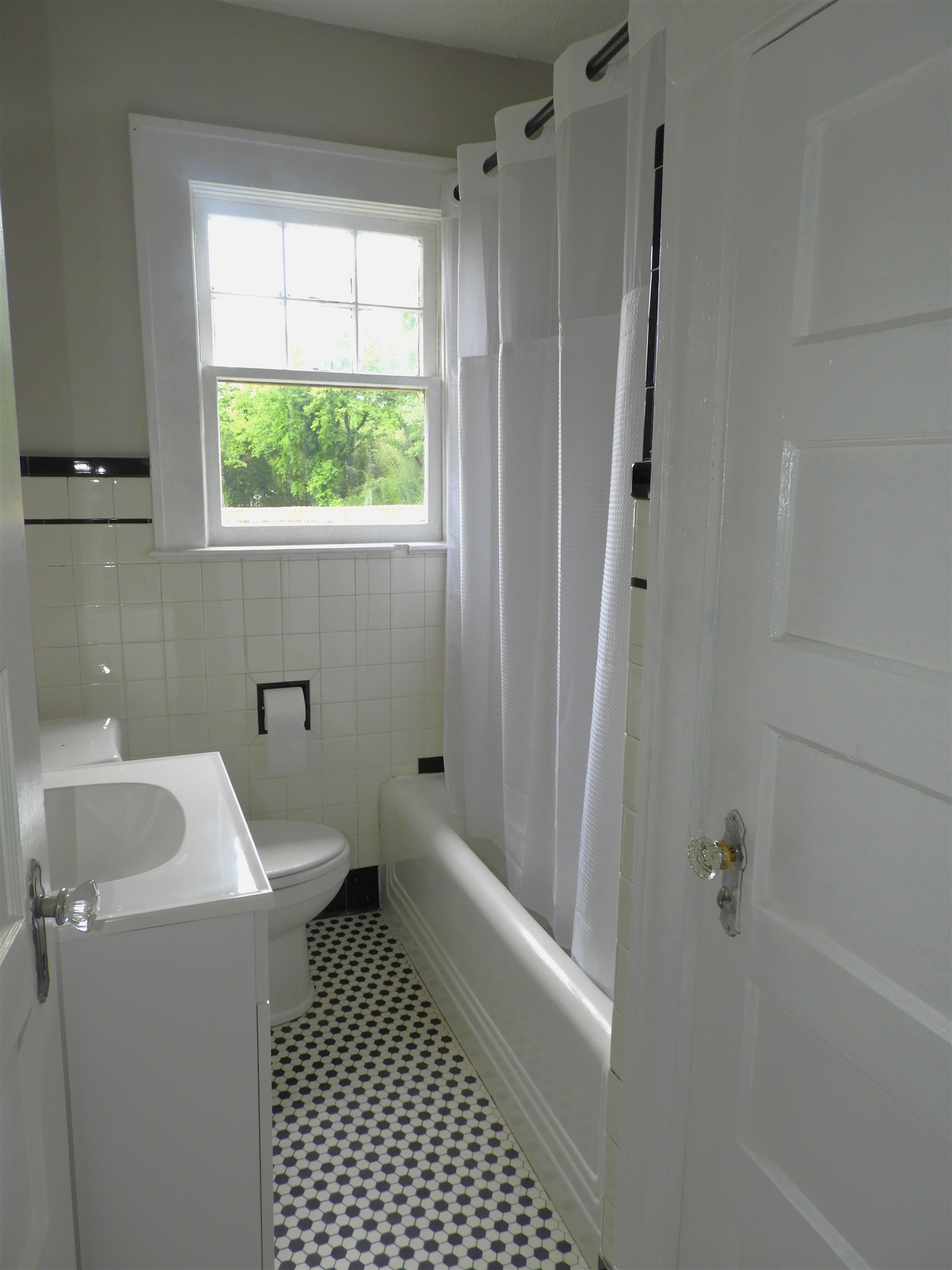 823 W. Smith Street Property Photo 14