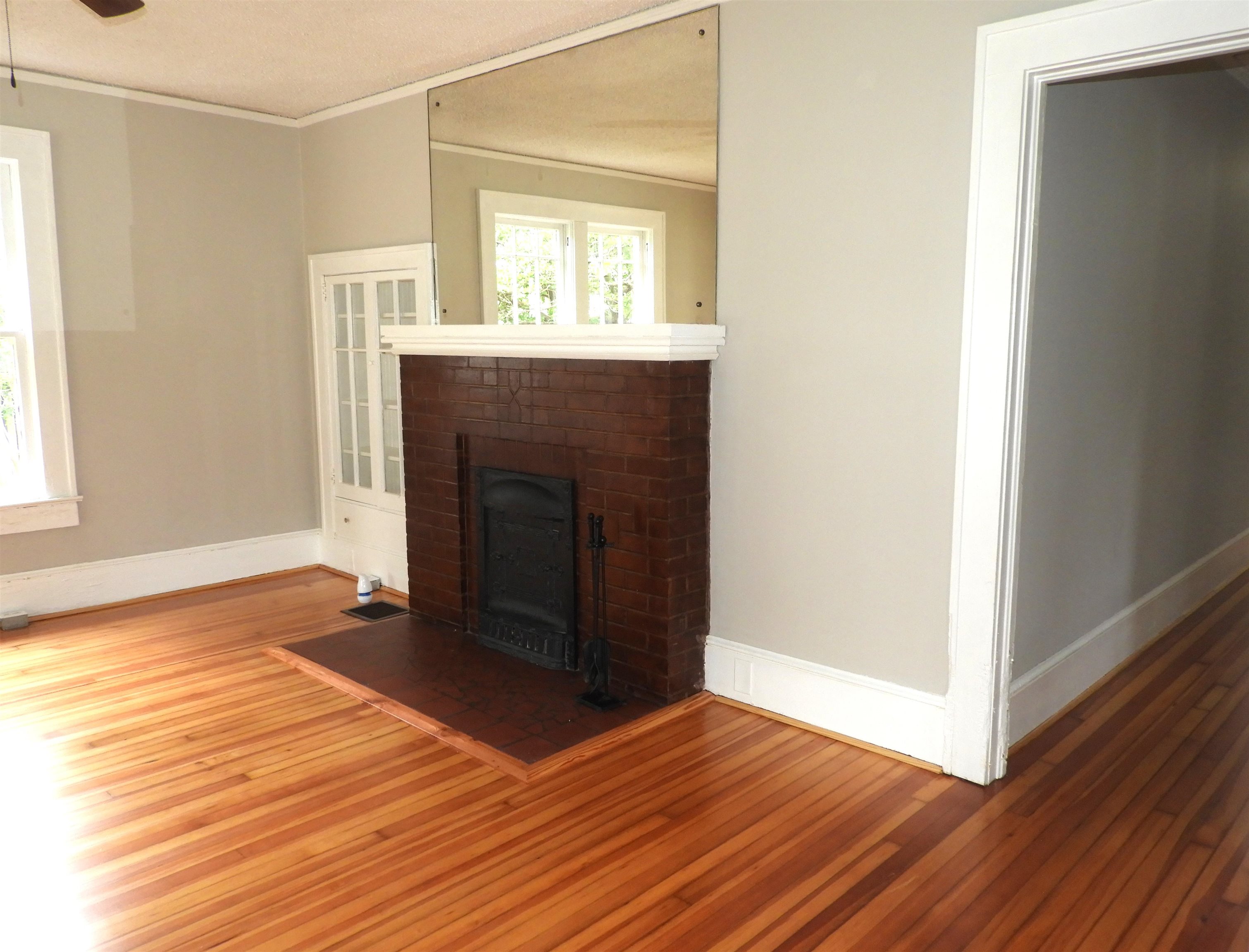 823 W. Smith Street Property Photo 18