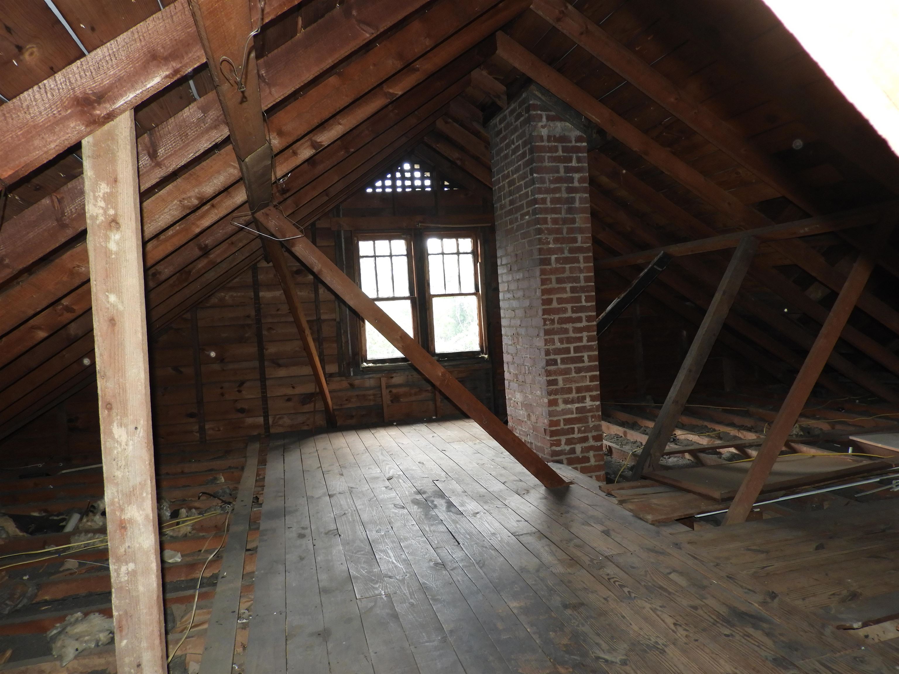823 W. Smith Street Property Photo 19