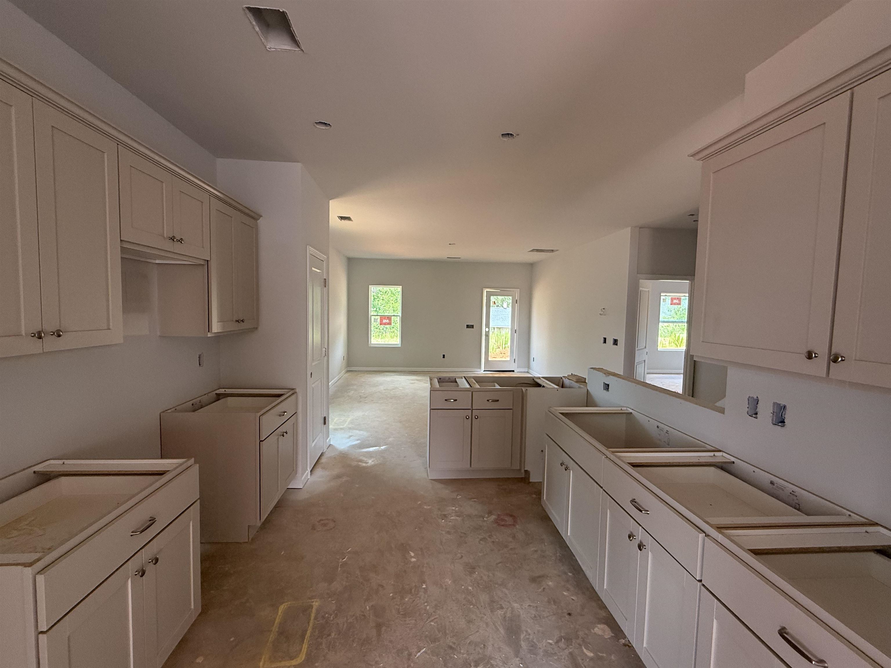 2357 Mill Loop Property Photo 4