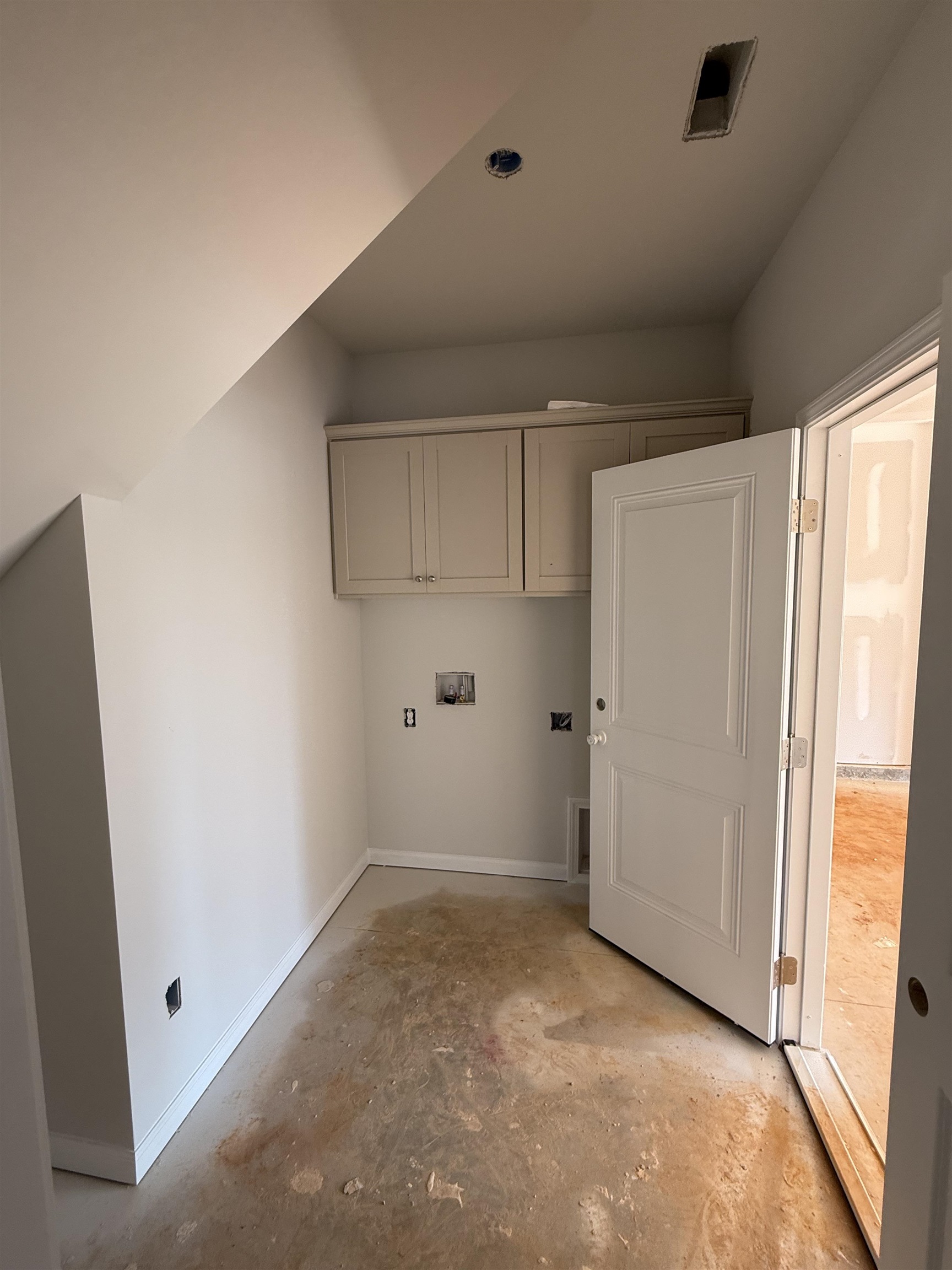 2357 Mill Loop Property Photo 16