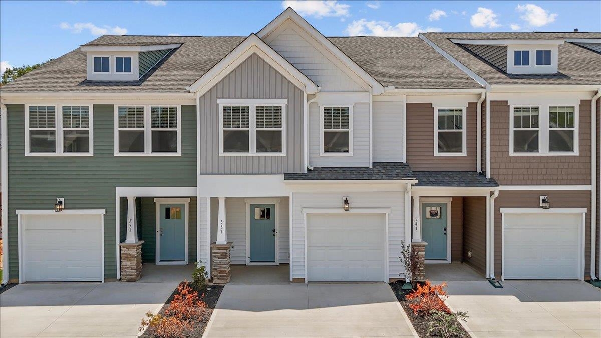 537 W Norvell Court Property Photo 1