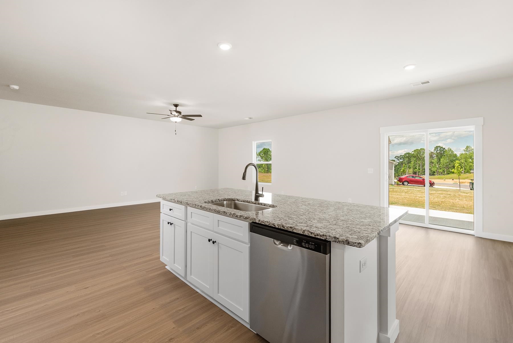 1228 Crested Iris Street Property Photo 10
