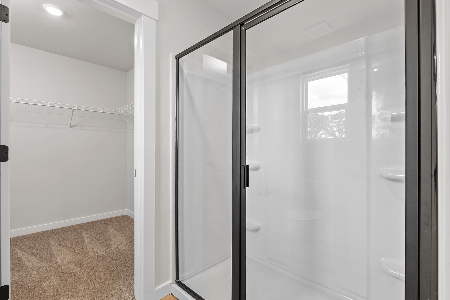 1228 Crested Iris Street Property Photo 15