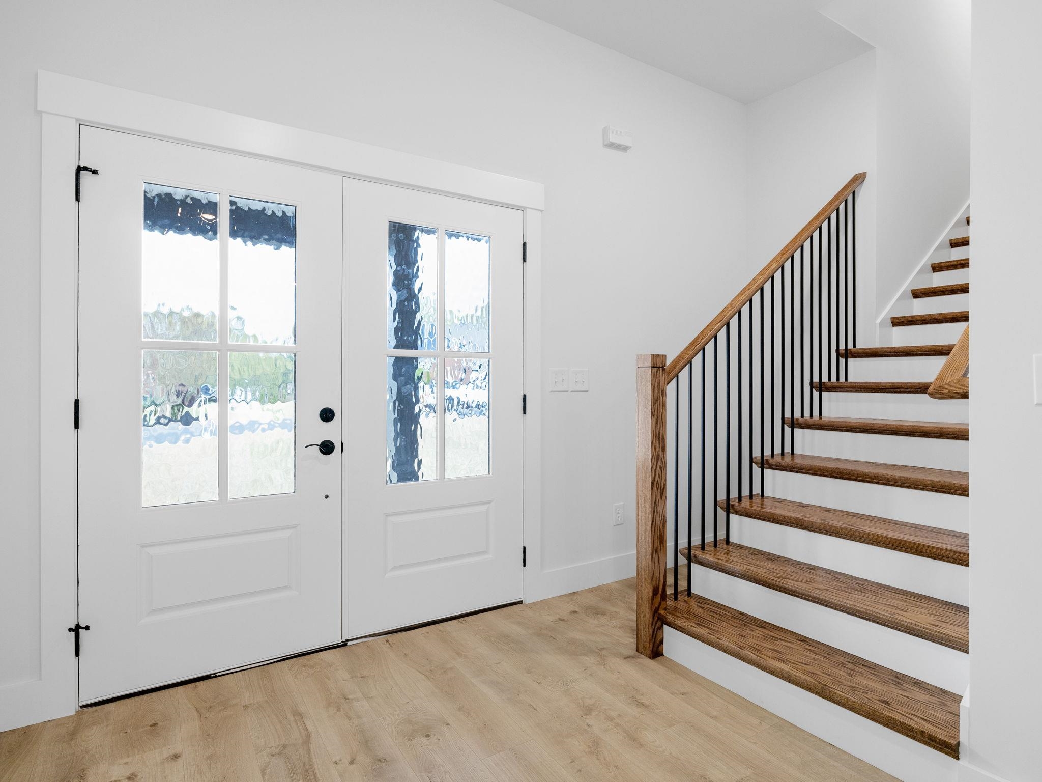 972 Nantahala Drive Property Photo 4