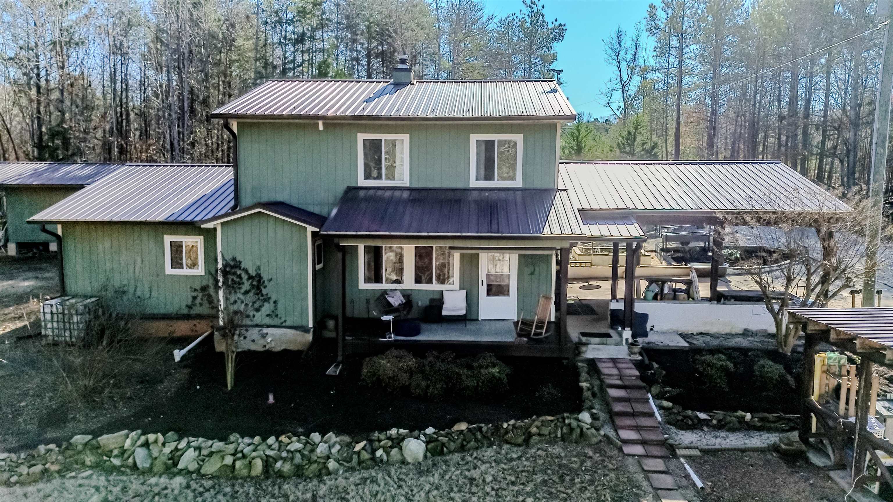 390 Sherrill Property Photo 1