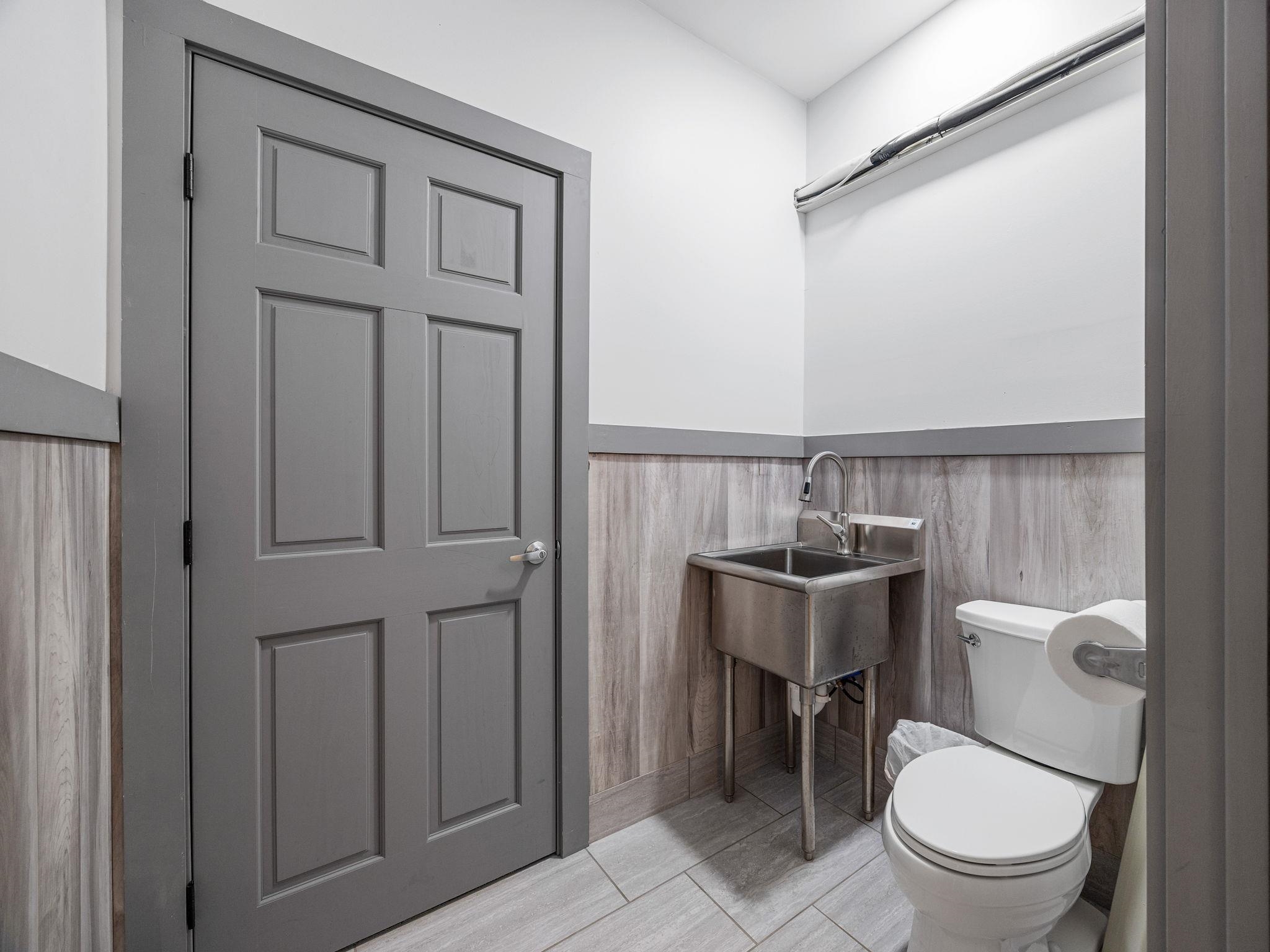 Property Photo 45