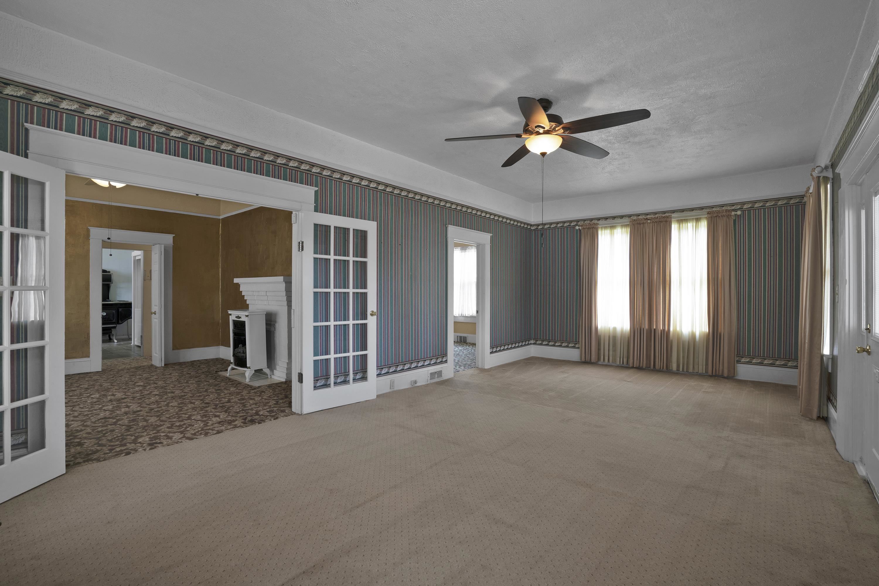 283 Hydrick Street Property Photo 7