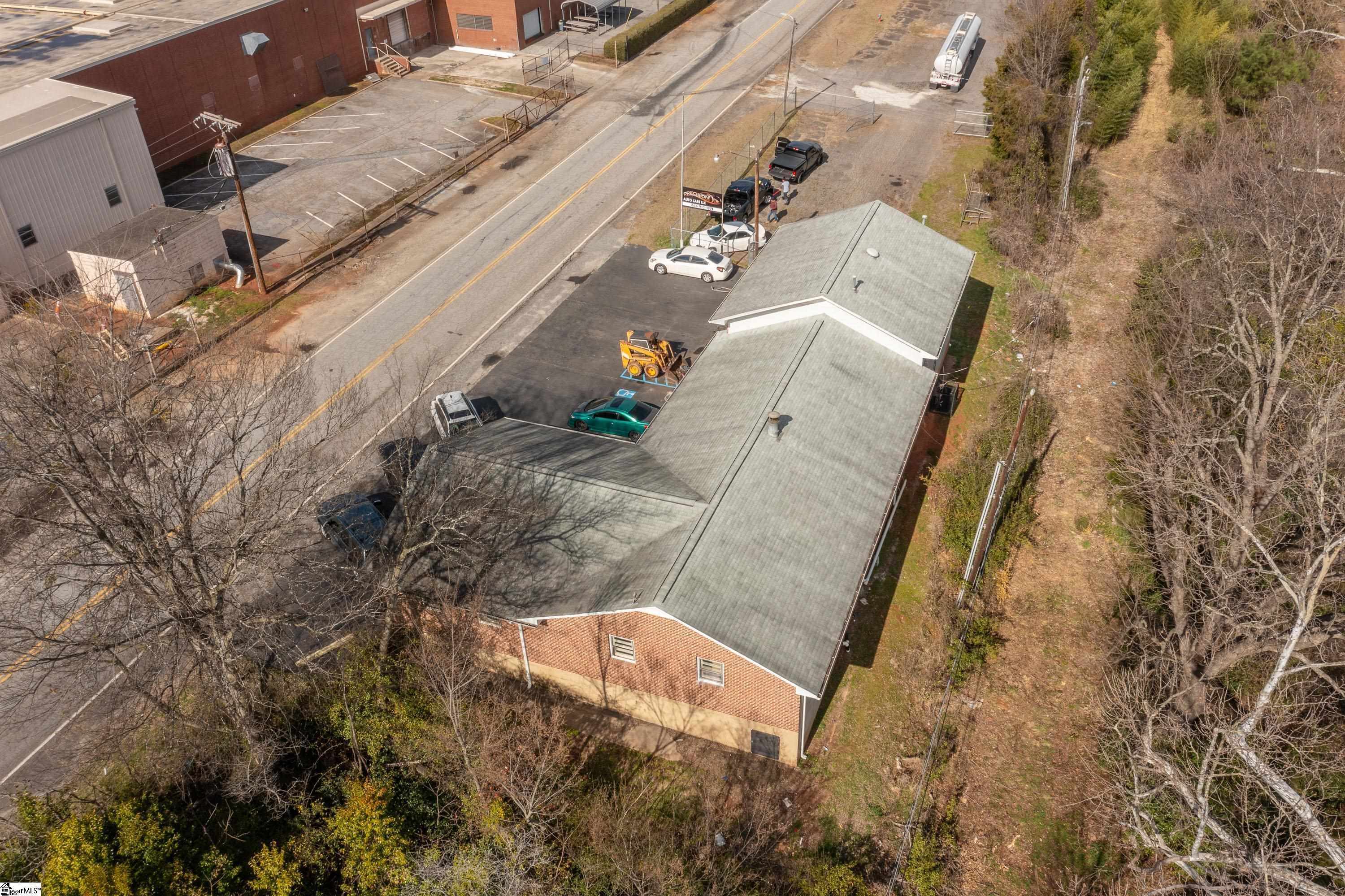 325399 Property Photo 28