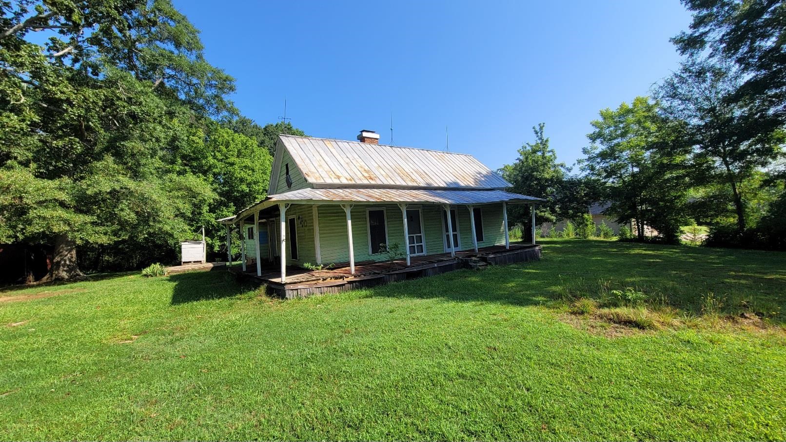 325679 Property Photo 11