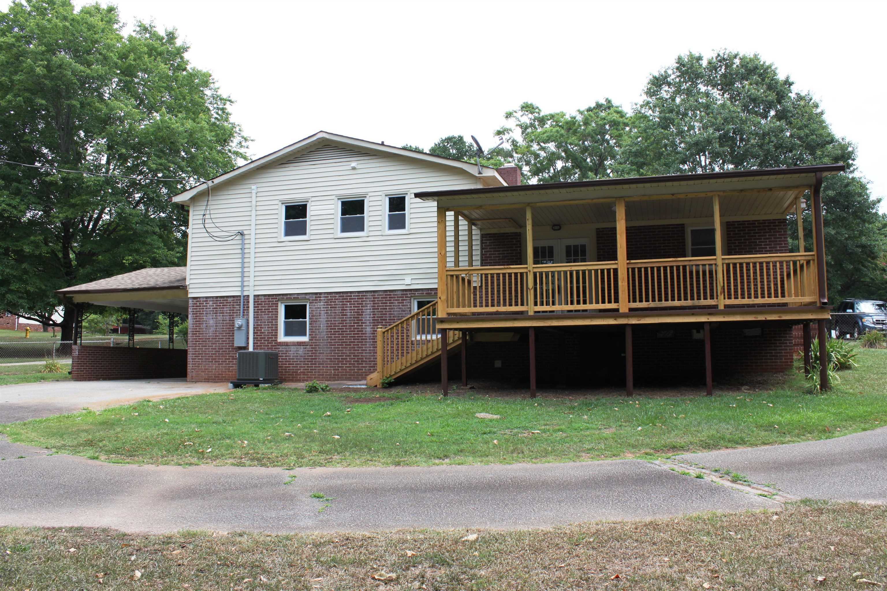 190 Clearview Hts Property Photo 38