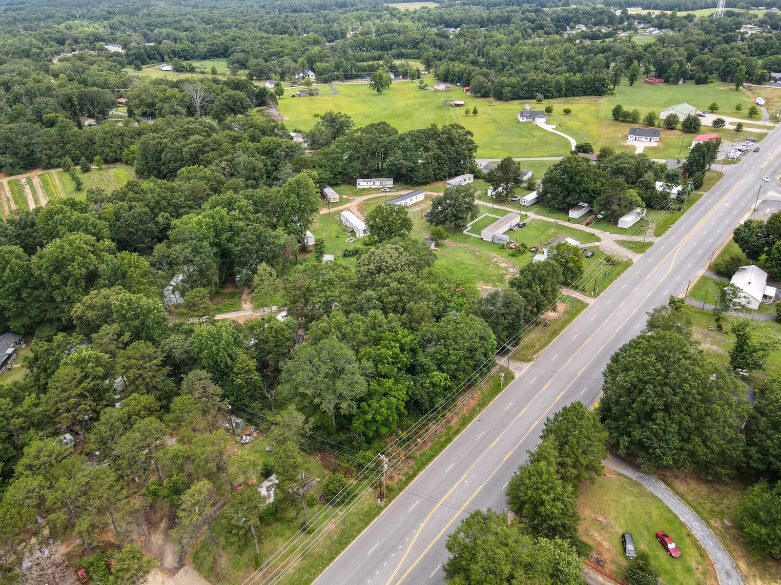 325884 Property Photo 12