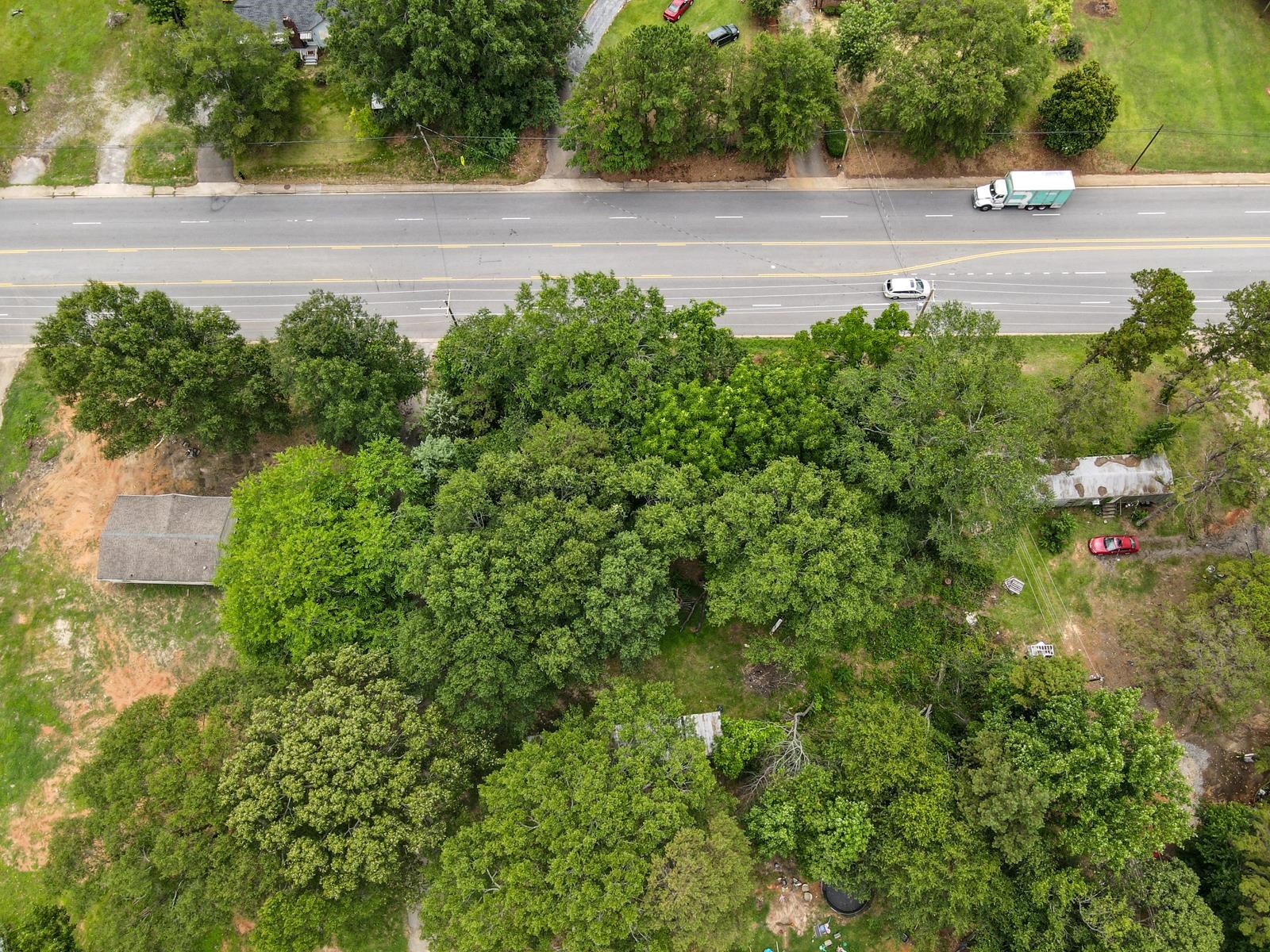 325884 Property Photo 18