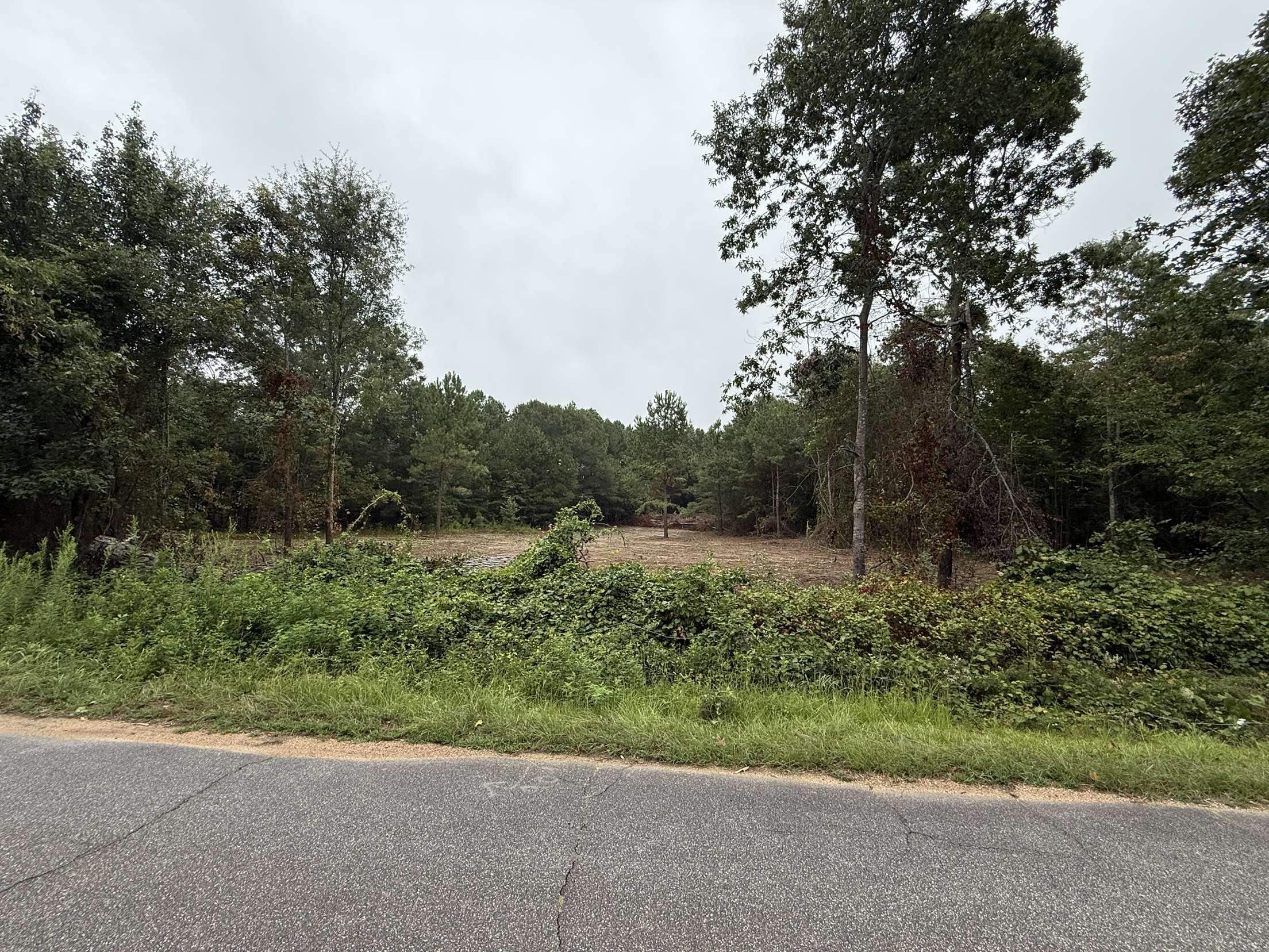 326002 Property Photo 1